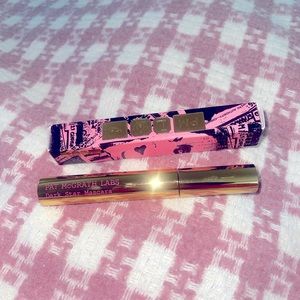 PAT McGRATH LABS
Dark Star Volumizing Mascara